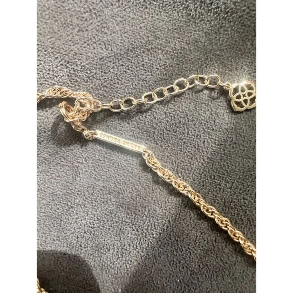 Kendra Scott Mother of Pearl Rayne tassel necklace - Picture 4 of 4